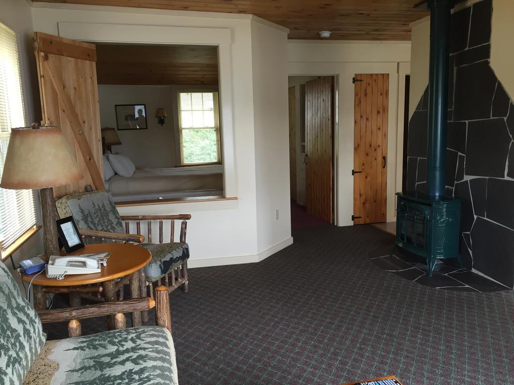 Willoughvale Inn Westmore Newport Rum bild